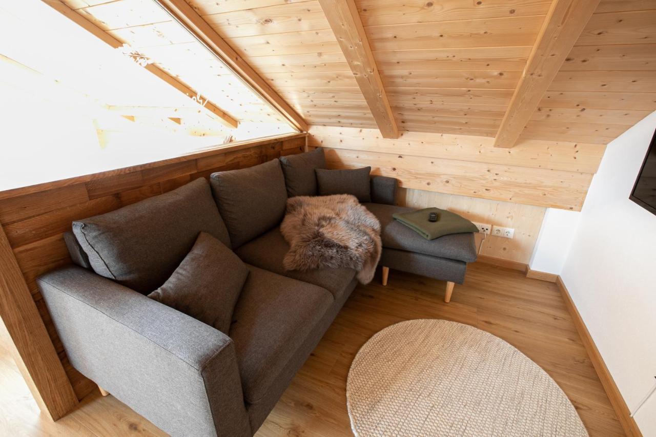 Alpinum Junior Apartment Ленгрис Екстериор снимка